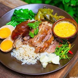 ข้าวขาหมู (พิเศษ)