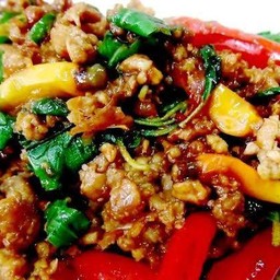 กะเพราหมูสับ (กับแกล้ม)