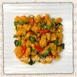 ผัดกระเพราไก่กรอบ