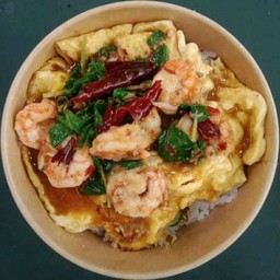 กะเพราไข่ข้นราดข้าว(ไข่2ฟอง)