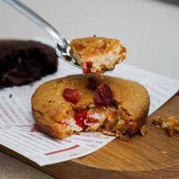 คุกกี้นิ่ม สตรอว์เบอร์รี่ชีสเค้ก