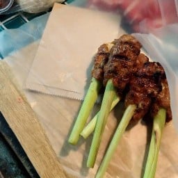 หมูย่าง