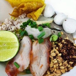 ก๋วยเตี๋ยว