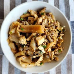 เสือ คั่วไก่ สะพานสูง