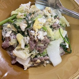 สุกี้เนื้อ