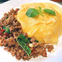 กะเพราไข่ข้น ครัววินเวย์