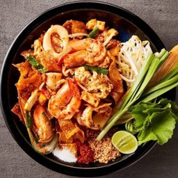 เกี๊ยวกรอบผัดไทย