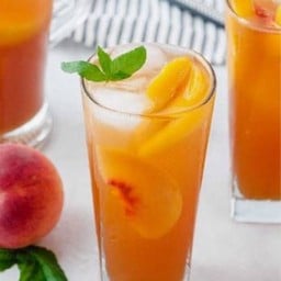 ชาพีชเย็น