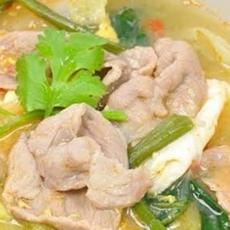 สุกี้น้ำหมู