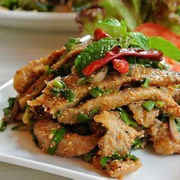 น้ำตกเนื้อ