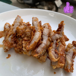 (สันคอ)หมูทอด น้ำจิ้มแจ่ว