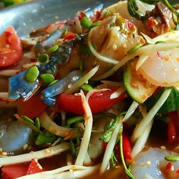 ตำลาวกุ้งดิบปูม้าหอยแครง