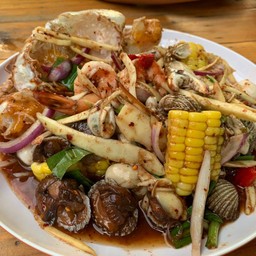 ยำมะหมิวโครตพ่อรวมมิตร