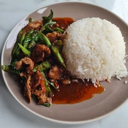 ข้าวพริกแกง