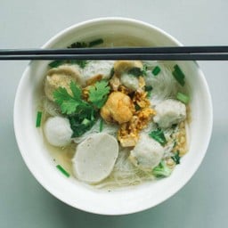 บะหมี่ก๋วยเตี๋ยวแคระ