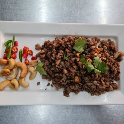 หมูสับผัดหนำเลี๊ยบ (กับข้าว)