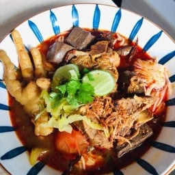 ร้านขนมจีนน้ำเงี้ยวคุณอิม