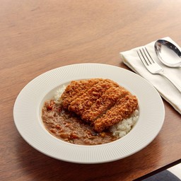 ข้าวแกงกะหรี่หมูทอด