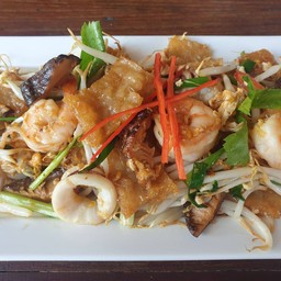 กระเพาะปลาผัดแห้งเห็ดหอม