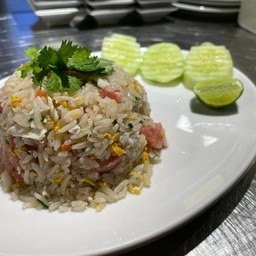 ข้าวผัดแหนมอุดร