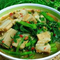 แกงอ่อมหมู