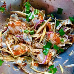 ยำมะม่วงโครตปูม้า