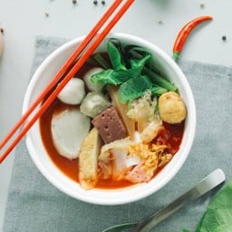 บะหมี่ เย็นตาโฟ