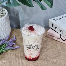 นมสดสตอเบอร์รี่