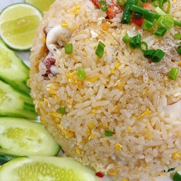 ข้าวผัดทะเล
