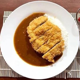 ข้างแกงกะหรี่ไก่ทอด