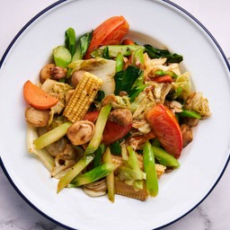 ผัดผักรวมมังสวิรัติ