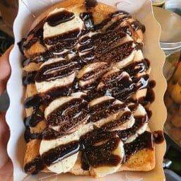 ปังปิ้งเนย  กล้วยหอม ซอกโกแลต