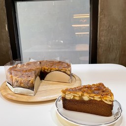Toffee Mocha Cake