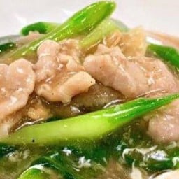 เกาเหลาราดหน้า( ไม่มีเส้น)