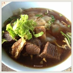 โก๋อ่องก๋วยเตี๋ยวเนื้อตุ๋น ข้าวมันไก่สิงคโปร์ รามอินทรา14