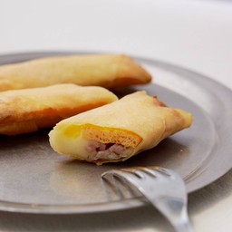 ปอเปี๊ยะ แฮมชีส