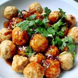 ลูกชิ้นทอด