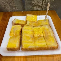 ขนมปังปิ้ง ( 2 แผ่น )