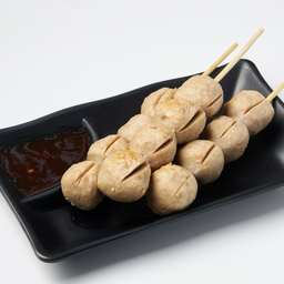 ลูกชิ้นเนื้อปิ้ง