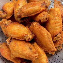 ปีก+น่อง ทอดเกลือ