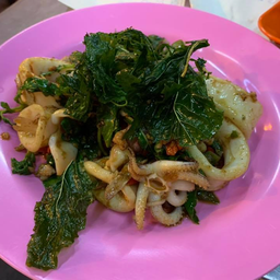 กะเพราปลาหมึก