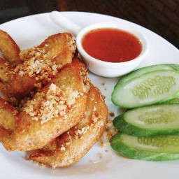 ปีกไก่ทอดน้ำปลา