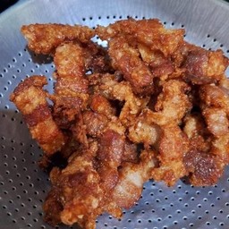 สามชั้นทอดอย่างเดียว