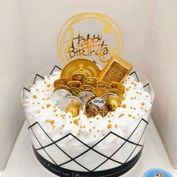 เค้กนมสด1ปอนด์แต่งพิเศษ(เงินทอง)