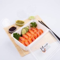 Salmon Sashimi 200g