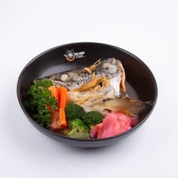 หัวปลาเเซลมอนต้มซีอิ๊ว