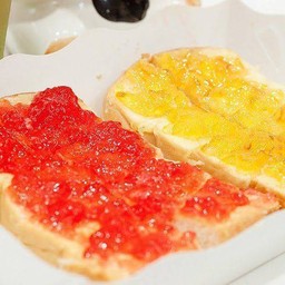 ปังปิ้งแยมสตอเบอรี่