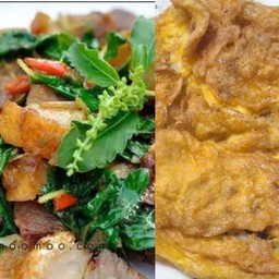 ข้าวราดกะเพราหมูกรอบ + ไข่เจียวหมูสับ