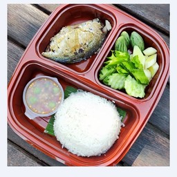 เซตข้าวน้ำพริกปลาทู