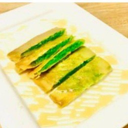 โรตีพัฟฝอยทองใบเตย